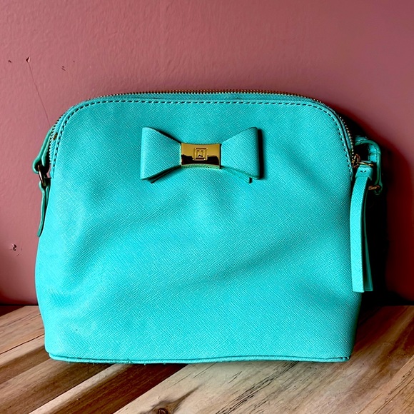 Liz Claiborne Crossbody Purse - Picture 1 of 5